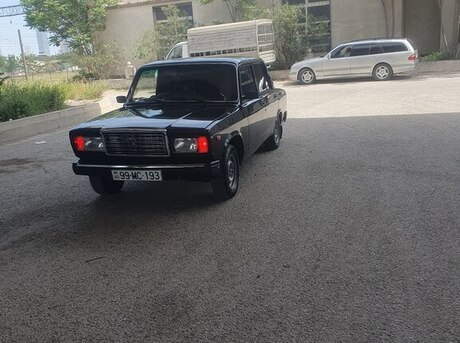 LADA (VAZ) 2107