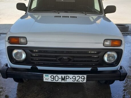LADA (VAZ) Niva