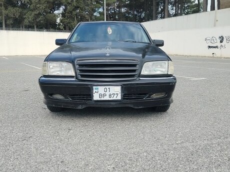 Mercedes C 220