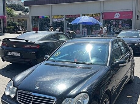 Mercedes C 32 AMG