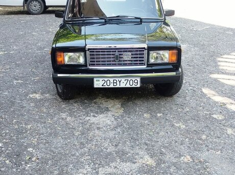 LADA (VAZ) 2107