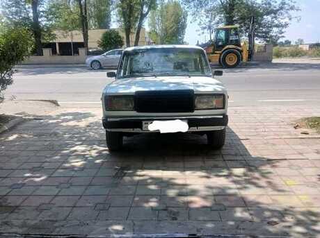 LADA (VAZ) 2107