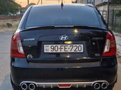 Hyundai Accent