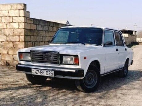 LADA (VAZ) 2107