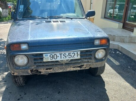 LADA (VAZ) Niva