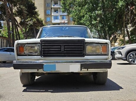 LADA (VAZ) 2107