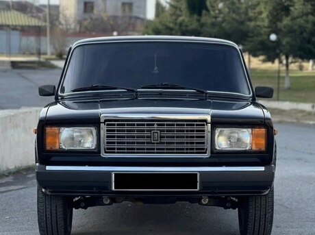 LADA (VAZ) 2107