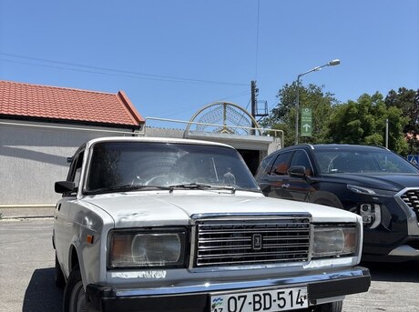 LADA (VAZ) 2107