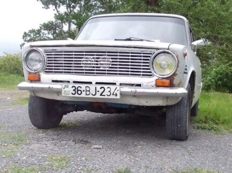 LADA (VAZ) 21011