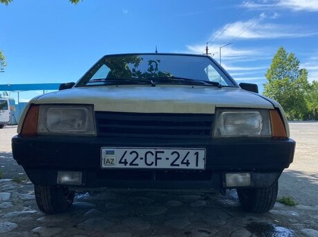 LADA (VAZ) 2108