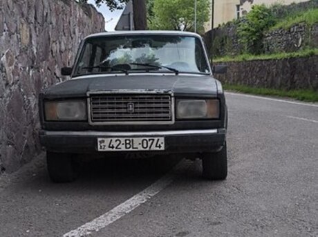 LADA (VAZ) 2107