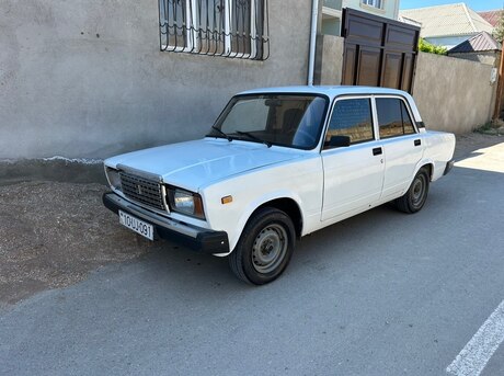 LADA (VAZ) 2107