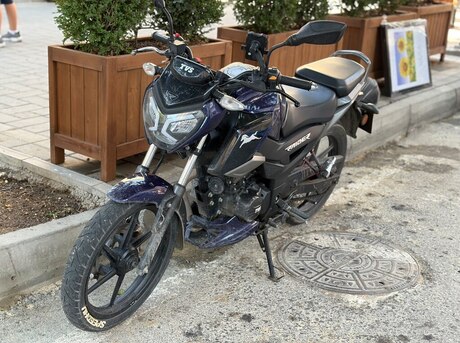 TVS Raider