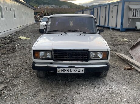 LADA (VAZ) 2107