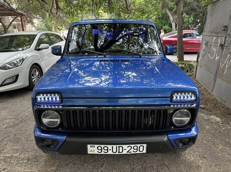 LADA (VAZ) Niva