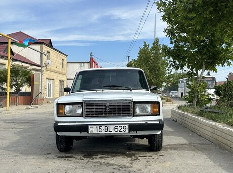 LADA (VAZ) 2107
