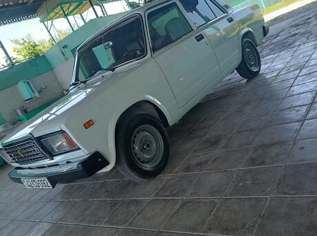 LADA (VAZ) 2107