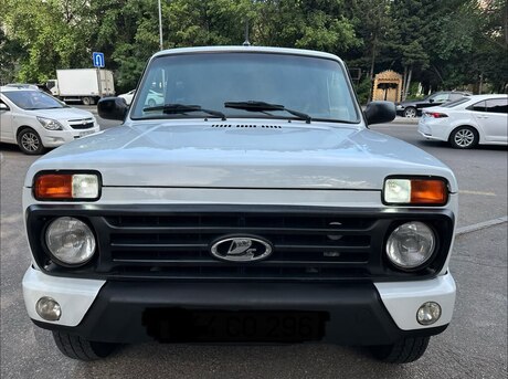 LADA (VAZ) Niva