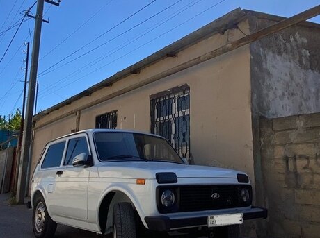 LADA (VAZ) Niva