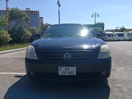 Nissan Teana