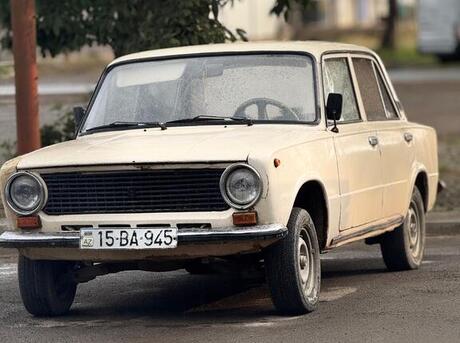 LADA (VAZ) 21011