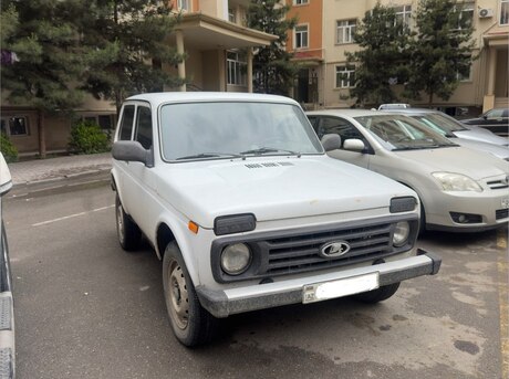 LADA (VAZ) Niva