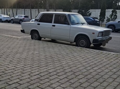 LADA (VAZ) 2107
