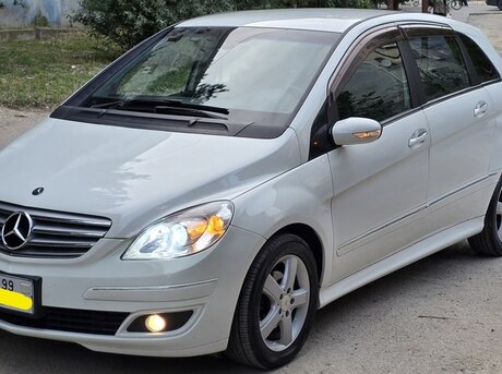 Mercedes B 170