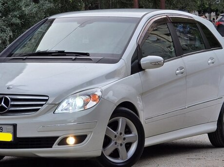 Mercedes B 170