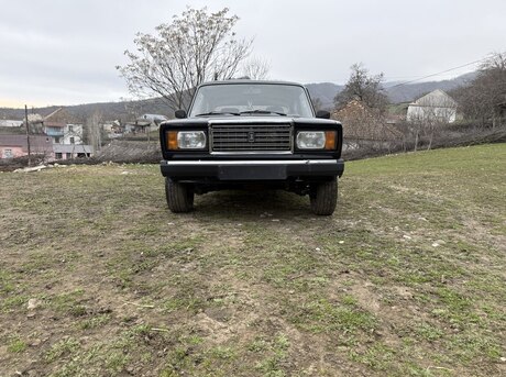 LADA (VAZ) 2107