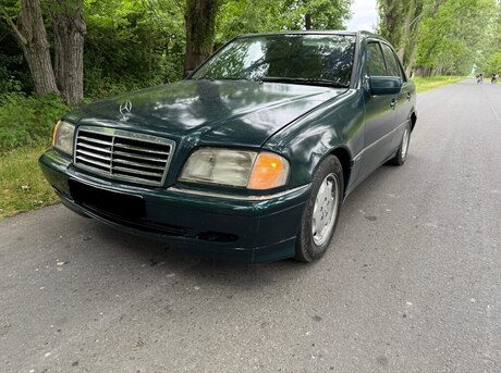 Mercedes C 180