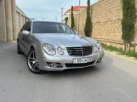 Mercedes E 270