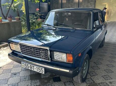LADA (VAZ) 2107