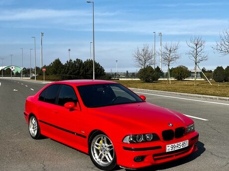 BMW 528