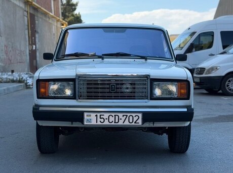 LADA (VAZ) 2107
