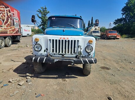 GAZ 53