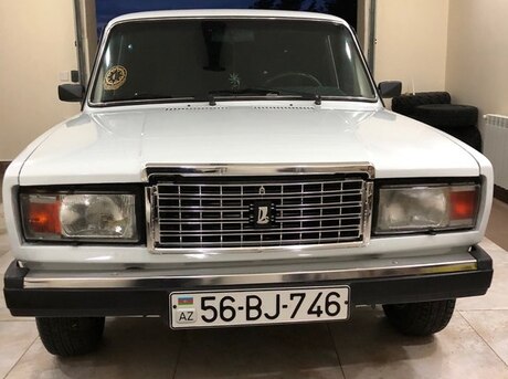 LADA (VAZ) 2107