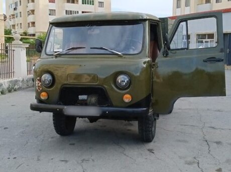 UAZ 3303