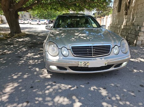 Mercedes E 320 4MATIC