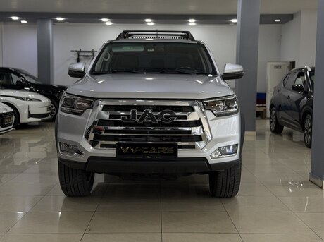 JAC T8