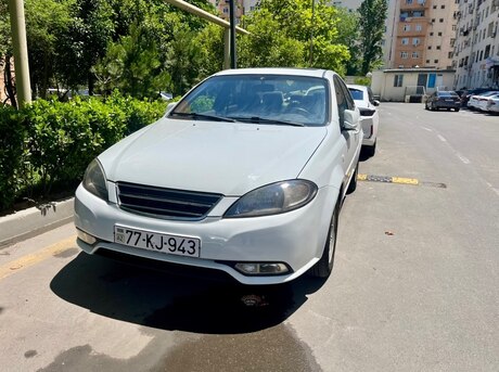 Daewoo Gentra