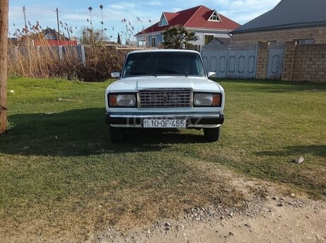 LADA (VAZ) 2107