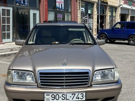 Mercedes C 230