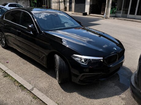 BMW 530