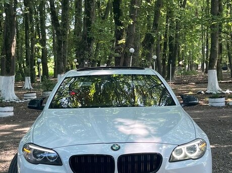 BMW 528