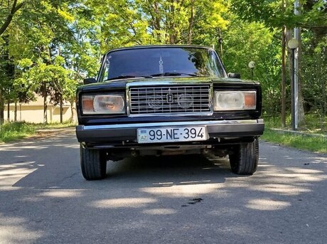 LADA (VAZ) 2107