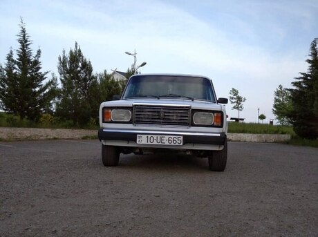 LADA (VAZ) 2107