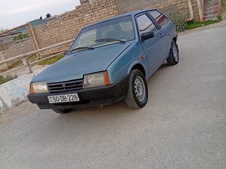 LADA (VAZ) 2108