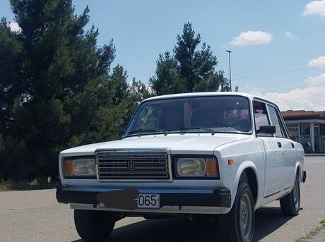 LADA (VAZ) 2107
