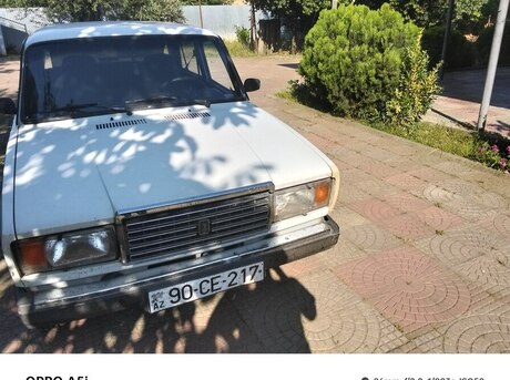 LADA (VAZ) 2107